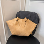 Zamszowa torba oversize