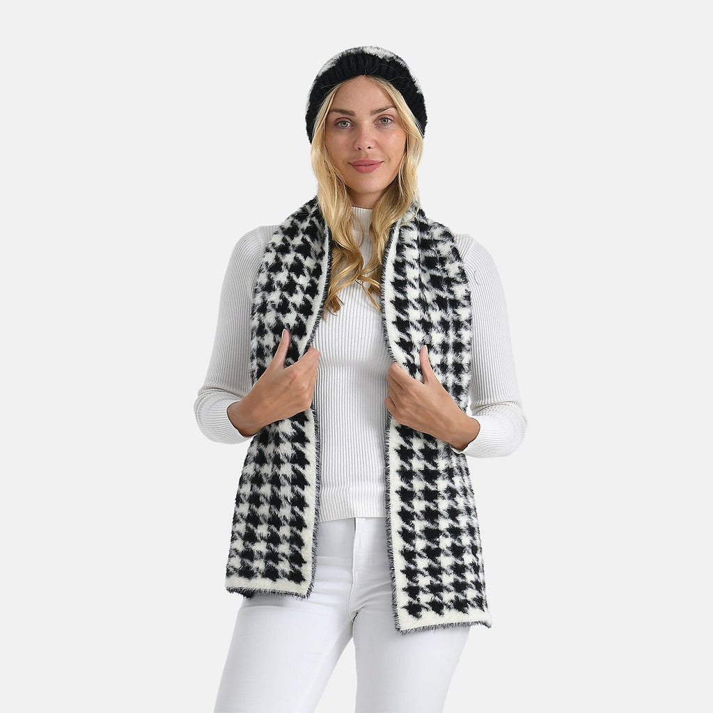 Zestaw damski Styled By: szalik i czapka w panterkę – 2-częściowe akcesoria zimowe