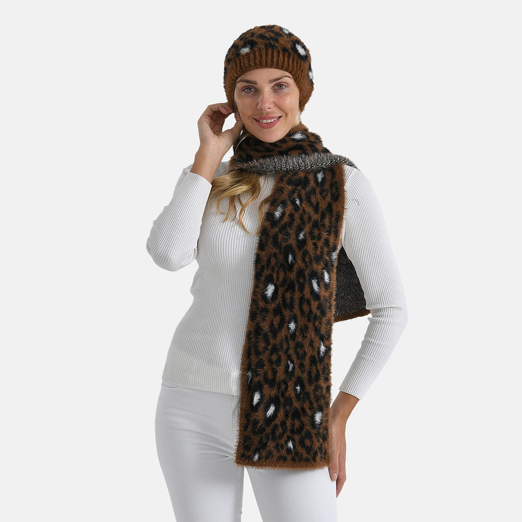 Zestaw damski Styled By: szalik i czapka w panterkę – 2-częściowe akcesoria zimowe