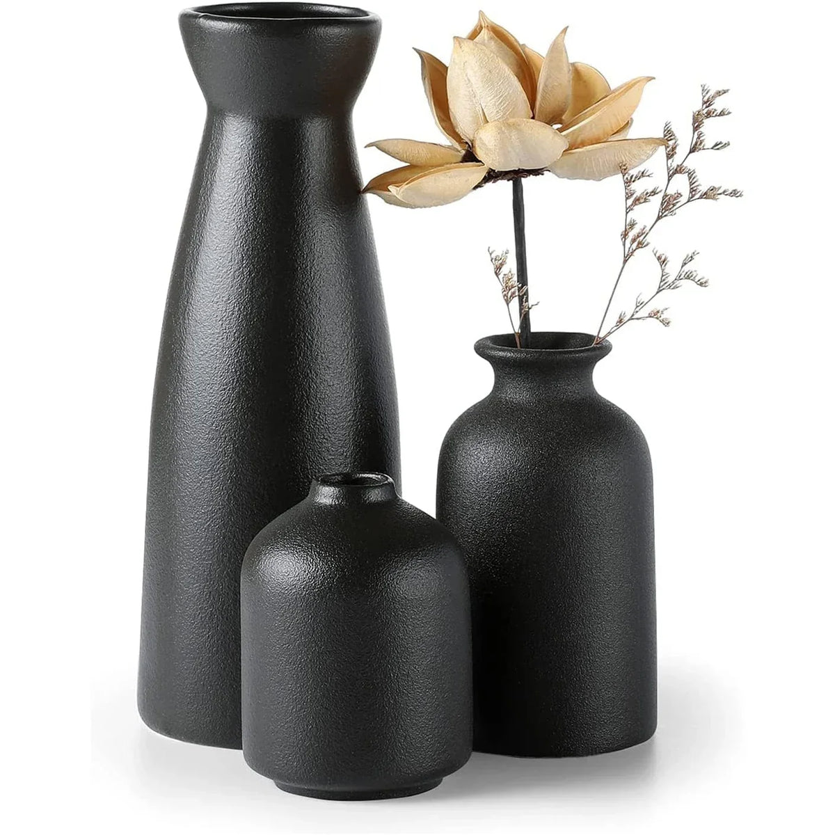 Zestaw Minimalistycznych Wazonów – Urok i Spokój w Domu
