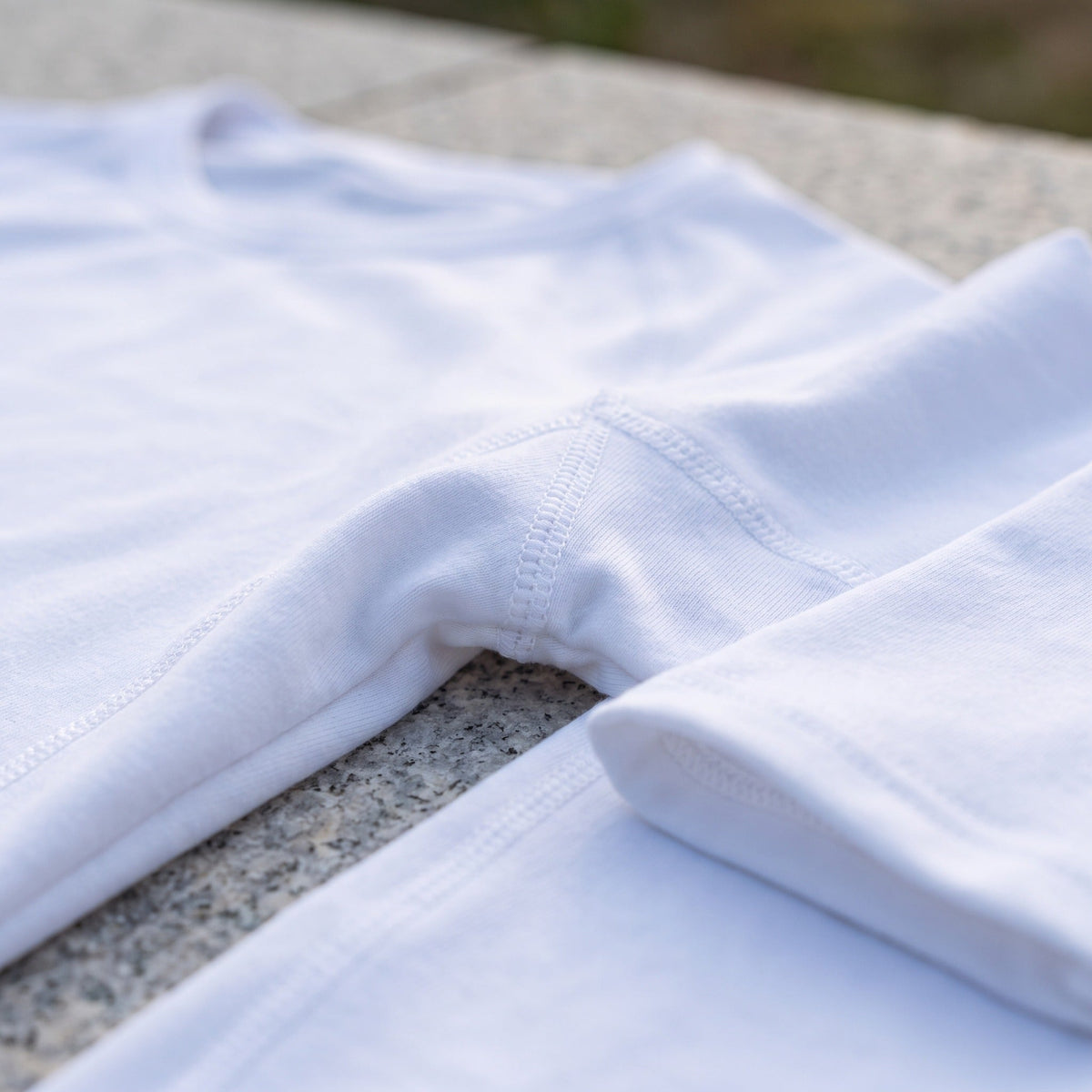 Zestaw termoaktywnej bielizny 2-częściowy – elastyczna koszulka i legginsy unisex