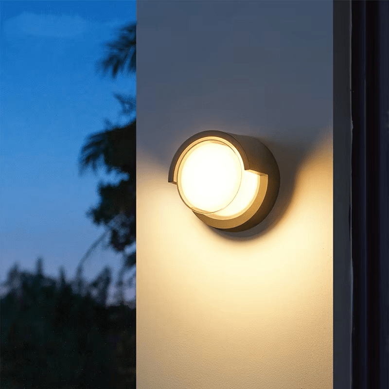 Zewnętrzna lampa ścienna | Zintegrowana dioda LED w ciepłej bieli | Odporna na warunki atmosferyczne