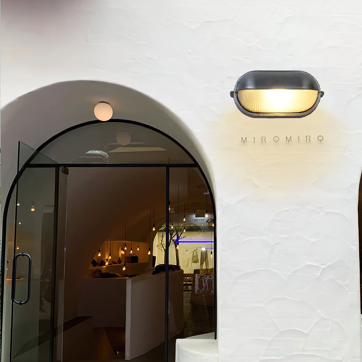 Zewnętrzna przemysłowa lampa ścienna typu bulkhead Owalny design odporny na warunki atmosferyczne