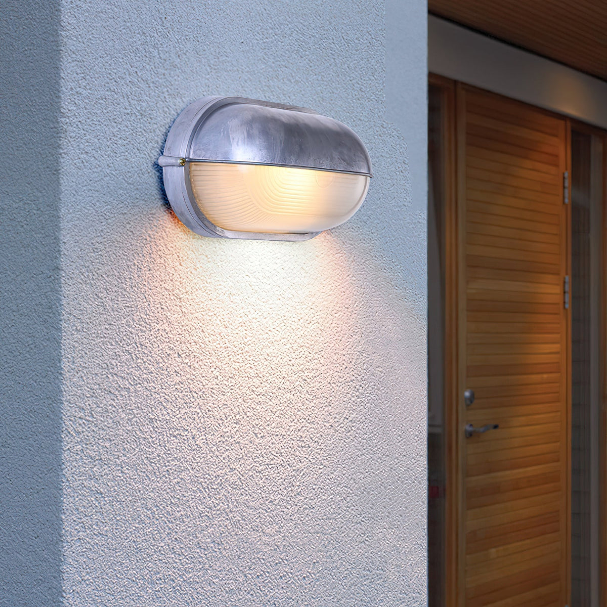 Zewnętrzna przemysłowa lampa ścienna typu bulkhead Owalny design odporny na warunki atmosferyczne