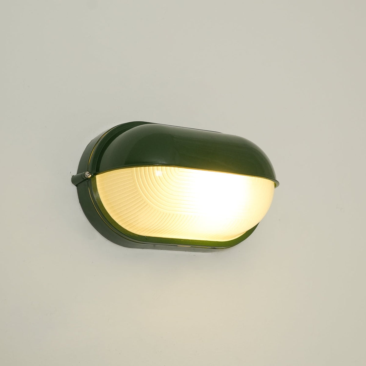 Zewnętrzna przemysłowa lampa ścienna typu bulkhead Owalny design odporny na warunki atmosferyczne